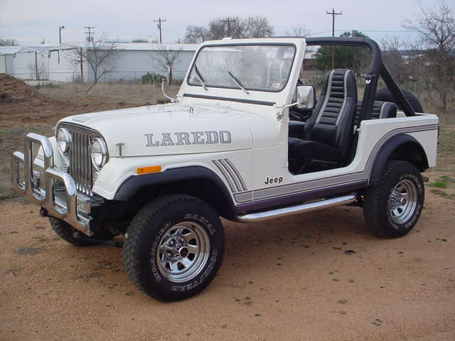 Jeep Cj7 Laredo