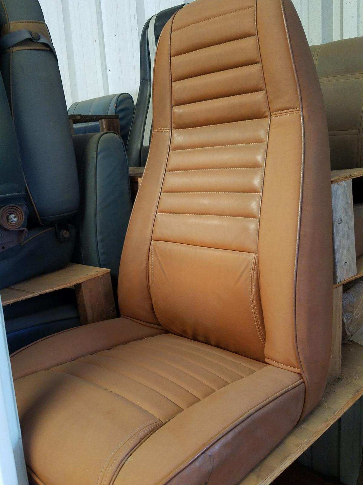 Jeep CJ laredo and renegade seats